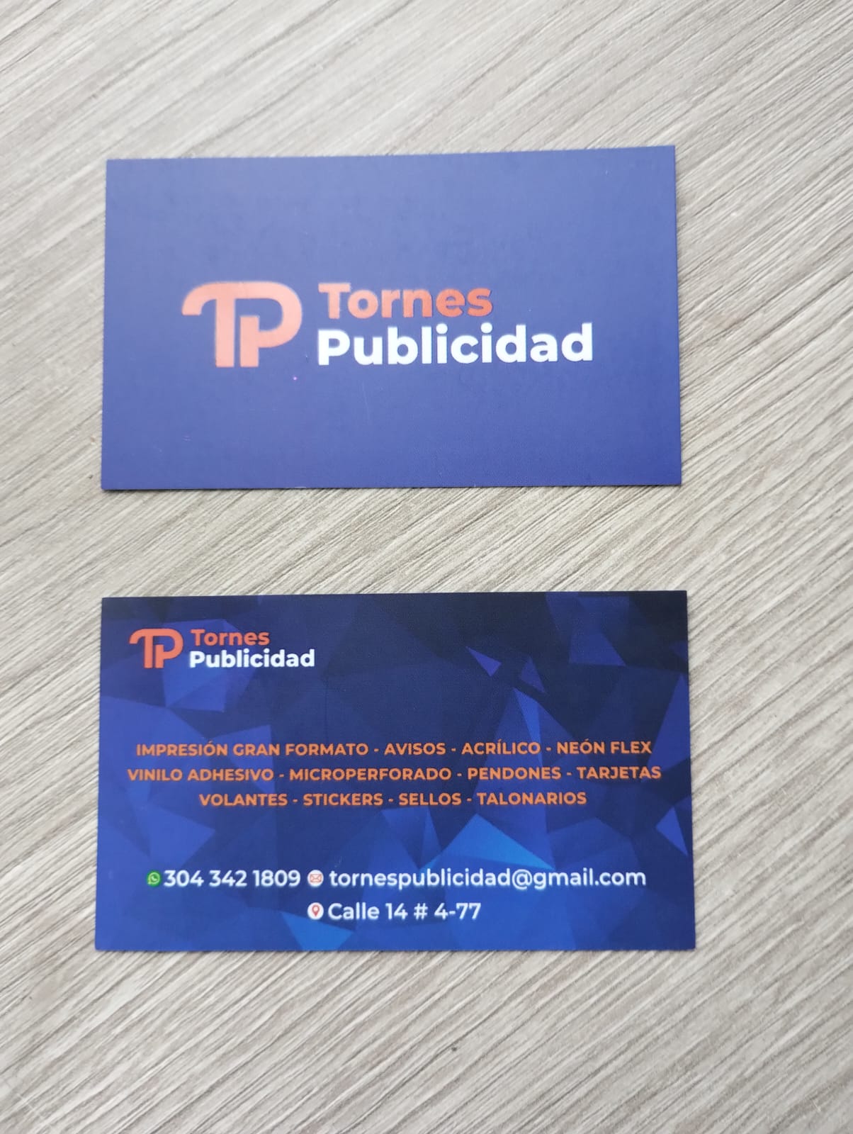 Branding Corporativo: Cómo la Impresión Fortalece tu Marca